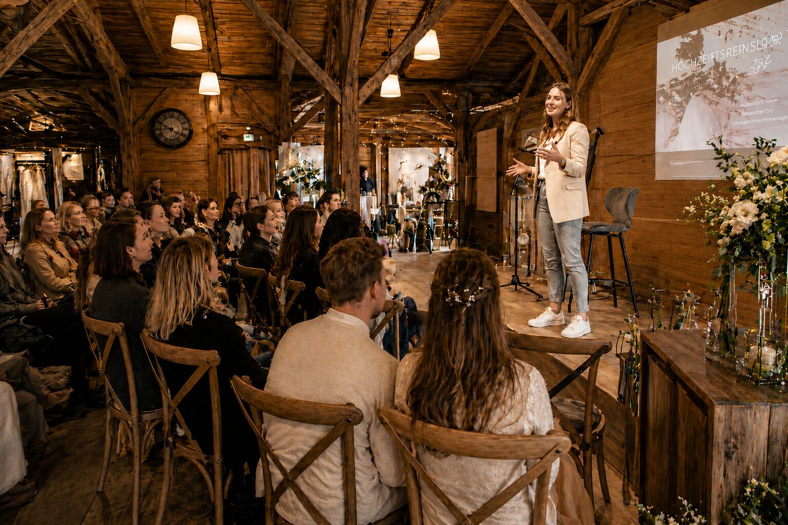 Speakerin beim Talk im Almstadl